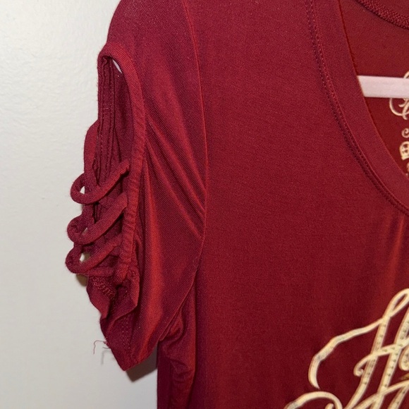 Hard Rock Couture Women's Red Short Sleeve Tee - Picture 2 of 3